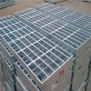 Buy cheap Mesh Lattice Serrated Grid 40x5 Plain Steel Grating from wholesalers