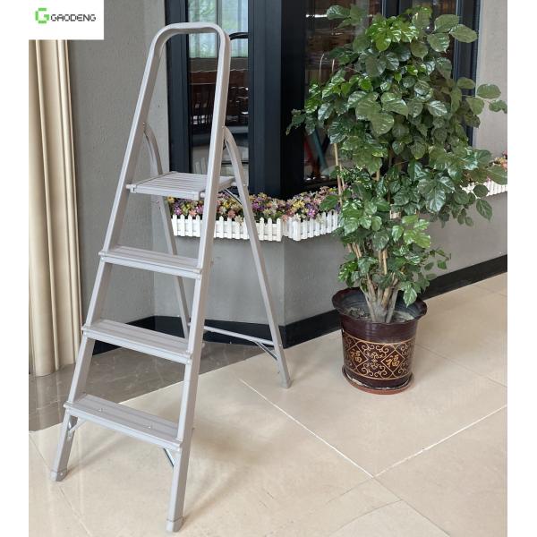 Quality Max load 150 KG  Aluminum Alloy Ladder Folding 4 Step Using Hight 87 CM for sale