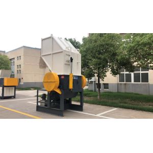 Buy cheap SKD 11 V Cut Blades Garbage Plastic Crusher Machine from wholesalers