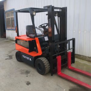 Buy cheap Ready Prepared Japanese Engine Diesel Second Hand Toyota Mini Forklift 1.5-3 Ton For Retail Industries from wholesalers