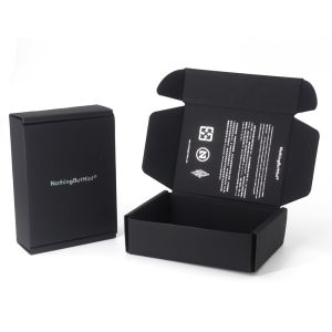 China Eco Friendly Custom Logo Printed Black Mailer Shipping Packaging Box on sale