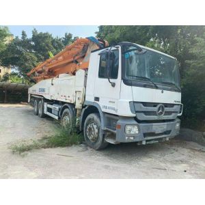 1370mm Feeding Height Cylinder Type Second Hand Zoomlion 52m Actros Concrete