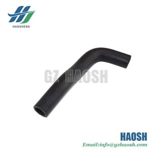 China Auto Engine Parts Rubber Thermostat Hose 1306161-P301 For Isuzu 700P on sale
