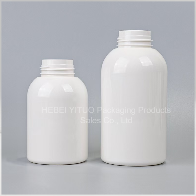 Buy cheap Reusable Empty White Plastic Shampoo Container / Custom Shampoo Bottles from wholesalers