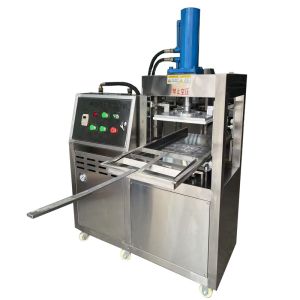 China Automatic Pet Food Processing Machine with 5-20tons Rated Pressure and 20-60cycles/mins Speed for High-Capacity Production on sale