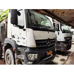 Zoomlion 56m Concrete Pump Truck with 2.6mm Vibrating Amplitude and After-sales