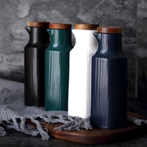 Home goods cheap custom color ceramic vinegar oil dispenser with wooden lid