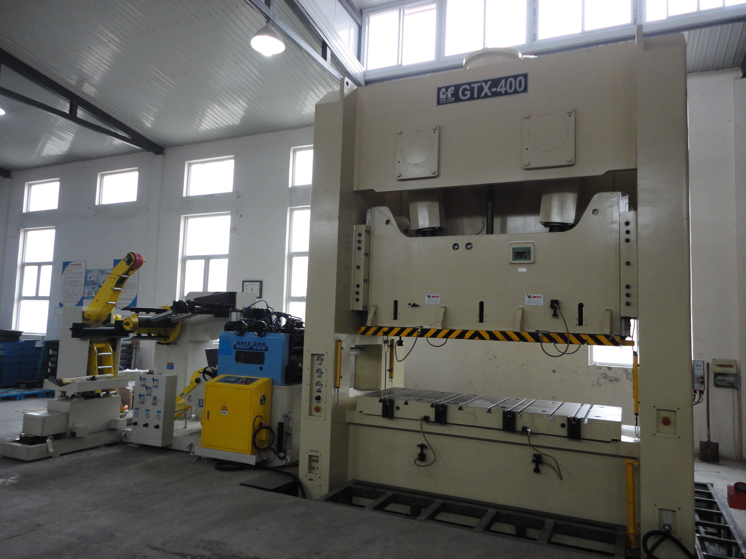 Buy cheap CNC GL Servo Feeder Machine Decoiler Stamping Press Feeder from wholesalers