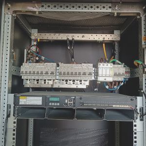 600*600*2000MM High Frequency Switch TP48200B for Huawei Network Communication