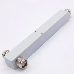 Buy cheap Ultra Wideband 2 Way Low Pim Reactive High Power Splitter 698-4200MHz 4.3-10f for Ibs/Das from wholesalers
