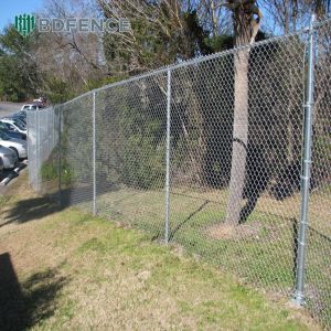 Buy cheap Weatherproof Galvanized Chain Link Fence for All Environments from wholesalers