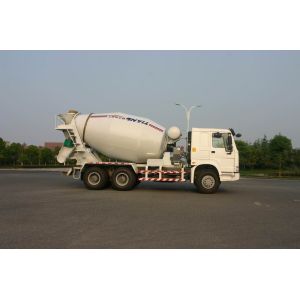 Buy cheap HOWO 8 - 10cbm 6x4 Concrete Mixer Trucks High Efficiency 350L WD615.95 (336HP) from wholesalers