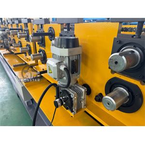 Buy cheap 60-200mm automatic size changeable U purlin making machine for Kazakstan 80-300mm automatic size changeable U purlin from wholesalers