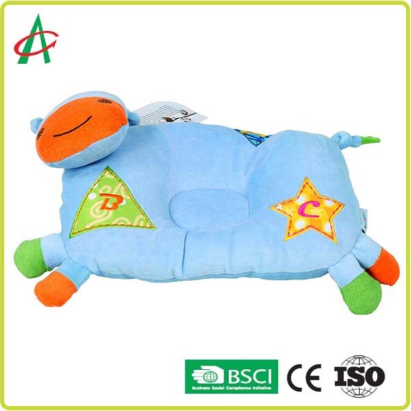 Quality Polyester Fiber Plush Cow Pillow , 28cmx22cm Childrens Animal Pillows for sale