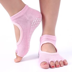 Buy cheap Exfoliating Silicone Moisturizing Gel Socks With 78% Cotton 22% Spandex from wholesalers