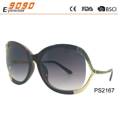 Buy cheap 2018 new style Unisex sunglasses for men and women, polarized UV 400 lens,with metal in the frame from wholesalers