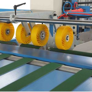 China 1900mm Auto High Speed Sheet To Sheet Laminating Machine Pile Turner And Stacker Machine on sale