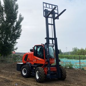 Buy cheap Rough Terrain Telescopic Off Road Forklift 3m Small from wholesalers