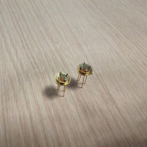 Buy cheap AT Cut Quartz Blanks Low Temperature Etching 0.5MHz - 70MHz from wholesalers