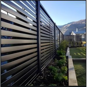 China Modern Galvanized Metal Wall Fence for Indoor Outdoor Security on sale