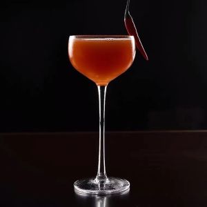 China Eco Friendly 200ml Bulk Cocktail Liquor Drinking Glasses on sale