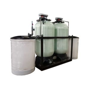 Runxin Water Softening Equipment With ISO9001 ISO14001 Certification