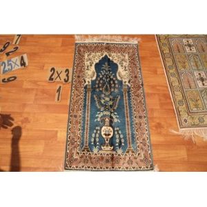 Buy cheap handknotted persian silk rug/handmade silk rug/traditional silk rug from wholesalers
