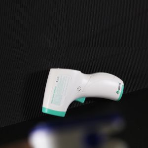 Buy cheap Non Contact Buzzer 30dB Forehead Infrared Thermometer Instant Reading from wholesalers