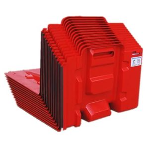 Buy cheap Freestanding Emergency Rescue Equipment Thickness 4mm Plastic Flood Barrier from wholesalers