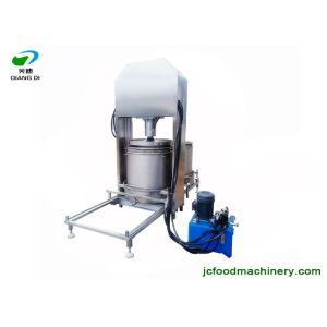 industrial soy souce pressing machine/vegetables juice making machine