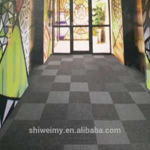 New thin level loop pile mixed colors striped Polypropylene carpet tile