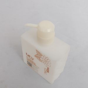Buy cheap PE Shampoo Bottle-70 with pump from wholesalers