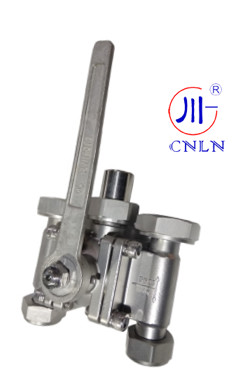 Buy cheap Screwed Cryogenic 5 Way Ball Valve Featuring PCTFE Seat Material from wholesalers