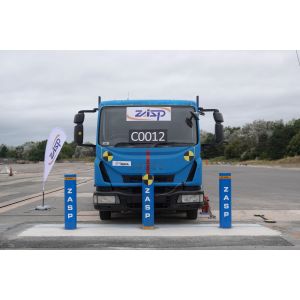 Surface Mount Retractable Bollards Weather Resistance and Strong Impact