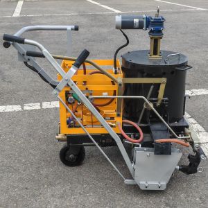 Thermoplastic Machine For Road Pothole And Crack Repairing