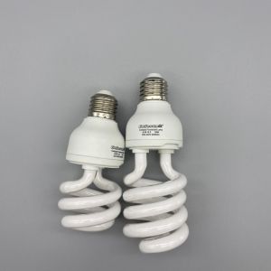 Lizards Bearded Dragons Reptile Bulb Desert UVA UVB Light 13Watt