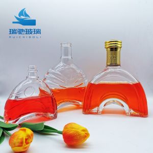 Customized Hot Stamping 750 ml Liquor Unique Shaped Wine Glass Bottle with Cap