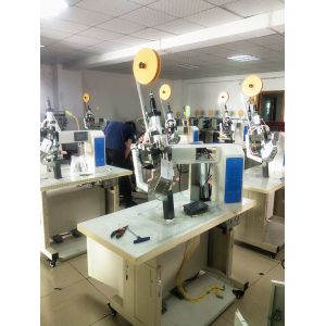 Touch Screen Heat Sealing Machine , Hot Air Sewing Machine For Protection Suit