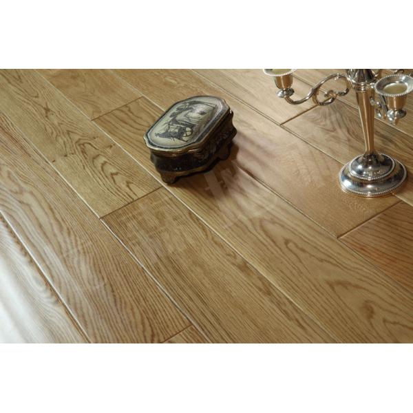 Quality handscraped white oak engineered wooden flooring with natural lacquer for sale