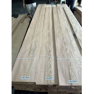 Buy cheap Unfinished Finish Oak Veneer Sheets with High Durability and Straight Grain Pattern from wholesalers