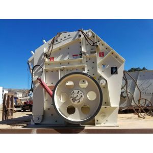 Limestone Crushing Hydraulic Impact Crusher Of Mining Equipment PFC1420