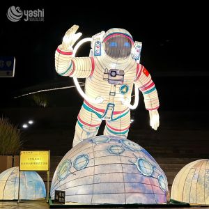 Outdoor Park Decoration Large Astronaut Lantern with Space Theme