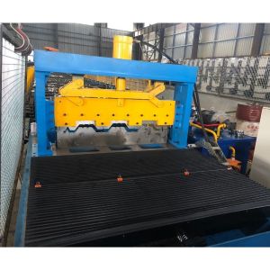 20 Meters/Min Floor Deck Roll Forming Machine With Servo Following Cutting
