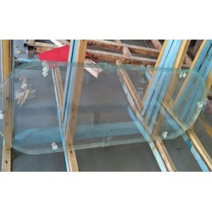 Buy cheap Ultra Clear Float Glass for Building Heat Resistance ≤0.3mm/m°C and Irregular Design from wholesalers