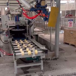 Buy cheap Fully Automatic Pallet Machine with Servo Motor for Floor Installation from wholesalers