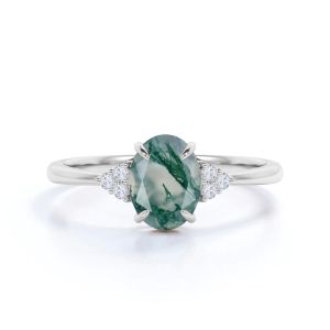Classic 7 Stone 1.1 carat Oval Cut Moss Green Agate and Plain Shank Wedding Ring