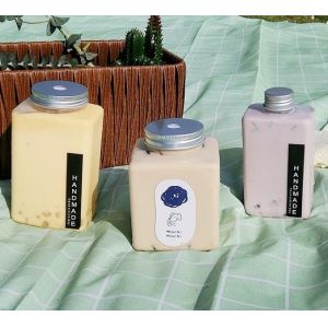 Buy cheap Customized Plastic Beverage Bottles With Screw On Spouts And Lids from wholesalers