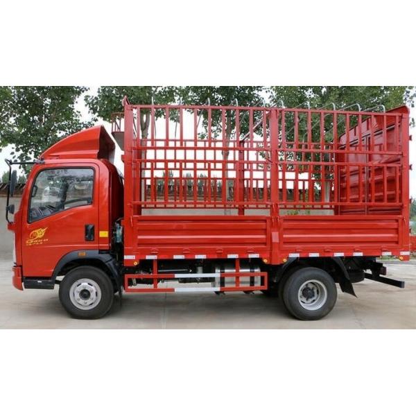 Quality HOWO 6 Wheeler 4x2 Heavy Cargo Truck Full Hydraulic Transmission High Performance for sale
