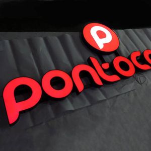 Custom Outdoor Waterproof Advertising Led Letters Signs 3D Lighting Acrylic