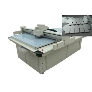 Ecnomic Costs Plastic Sheet Cutting Machine With Integrated Vacuum Table